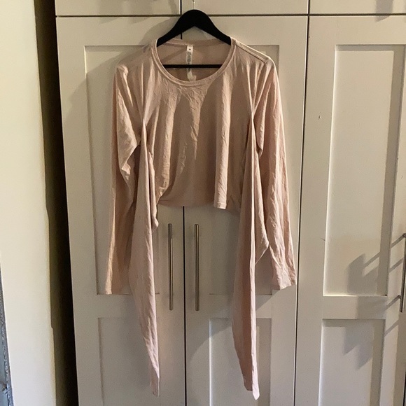 Lulu lemon size 12 pale pink wrap top - Picture 1 of 8